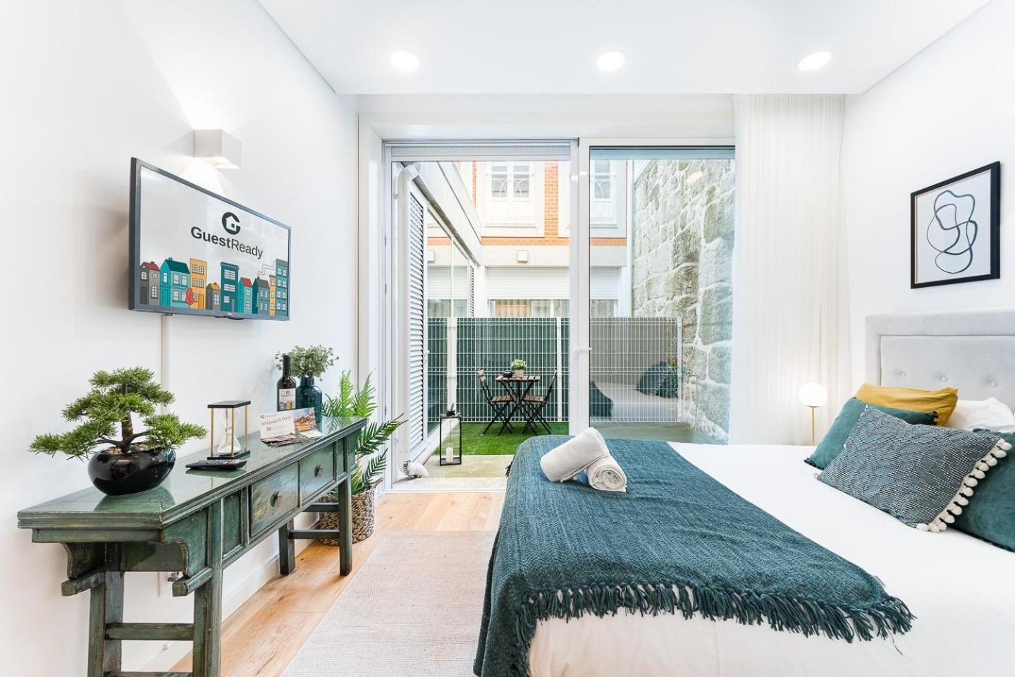 Guestready - Contemporary Studio In Porto Zewnętrze zdjęcie